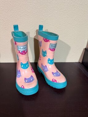 Hatley Size 9 Pink & Teal Cat Pattern Kids Rain Boots